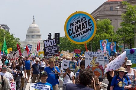 Erneuerbare Energie. Dank Trump hat die US-Klimabewegung neuen Schwung. (Foto: Mark Dixon / Wikimedia)